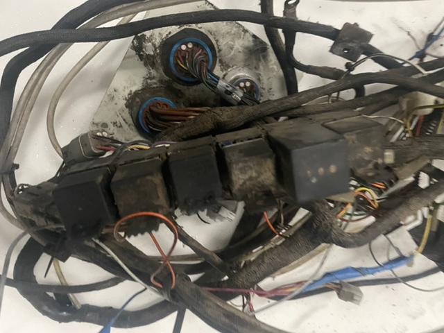 Claas ranger instalacja kabiny - Καλώδιο/ Σύρματα για Τηλεσκοπικός φορτωτής: φωτογραφία 1 Claas ranger instalacja kabiny - Καλώδιο/ Σύρματα για Τηλεσκοπικός φορτωτής: φωτογραφία 1