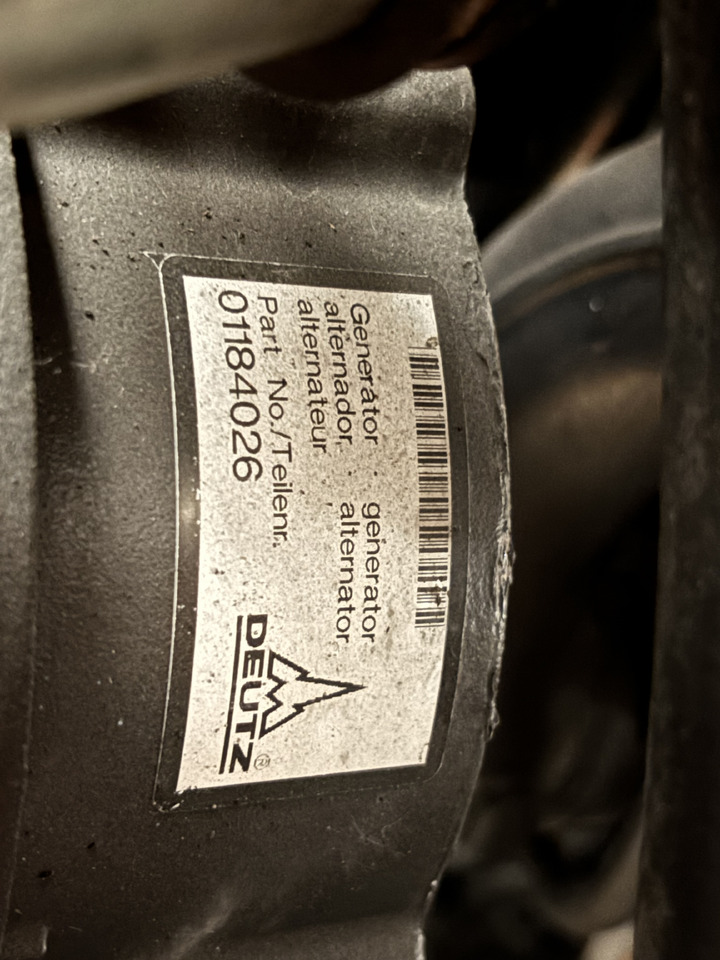 DEUTZ 3.6 75 KM (55.4 kW) Silnik CZĘŚCI Manitou MT1033TCD3.6L04 MT 1033 TCD 3.6 L04 C4DI90 - Κινητήρας και ανταλλακτικά για Κατασκευή μηχανήματα: φωτογραφία 1 DEUTZ 3.6 75 KM (55.4 kW) Silnik CZĘŚCI Manitou MT1033TCD3.6L04 MT 1033 TCD 3.6 L04 C4DI90 - Κινητήρας και ανταλλακτικά για Κατασκευή μηχανήματα: φωτογραφία 1