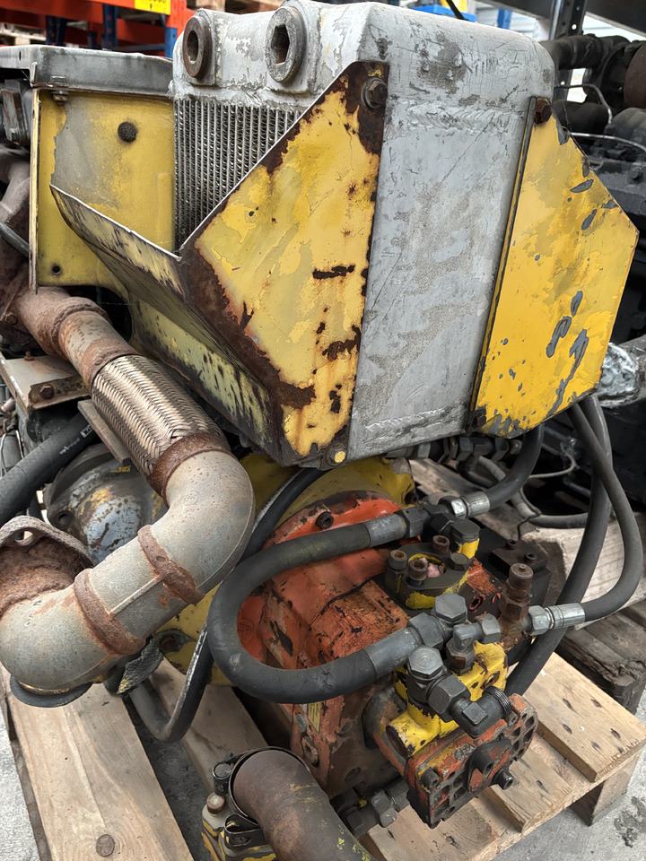 Deutz BF4L913 BF4L 913 Silnik Chłodzony Powietrzem Kompletny z Turbiną Chłodnicą - Κινητήρας για Γεωργικά μηχανήματα: φωτογραφία 4 Deutz BF4L913 BF4L 913 Silnik Chłodzony Powietrzem Kompletny z Turbiną Chłodnicą - Κινητήρας για Γεωργικά μηχανήματα: φωτογραφία 4