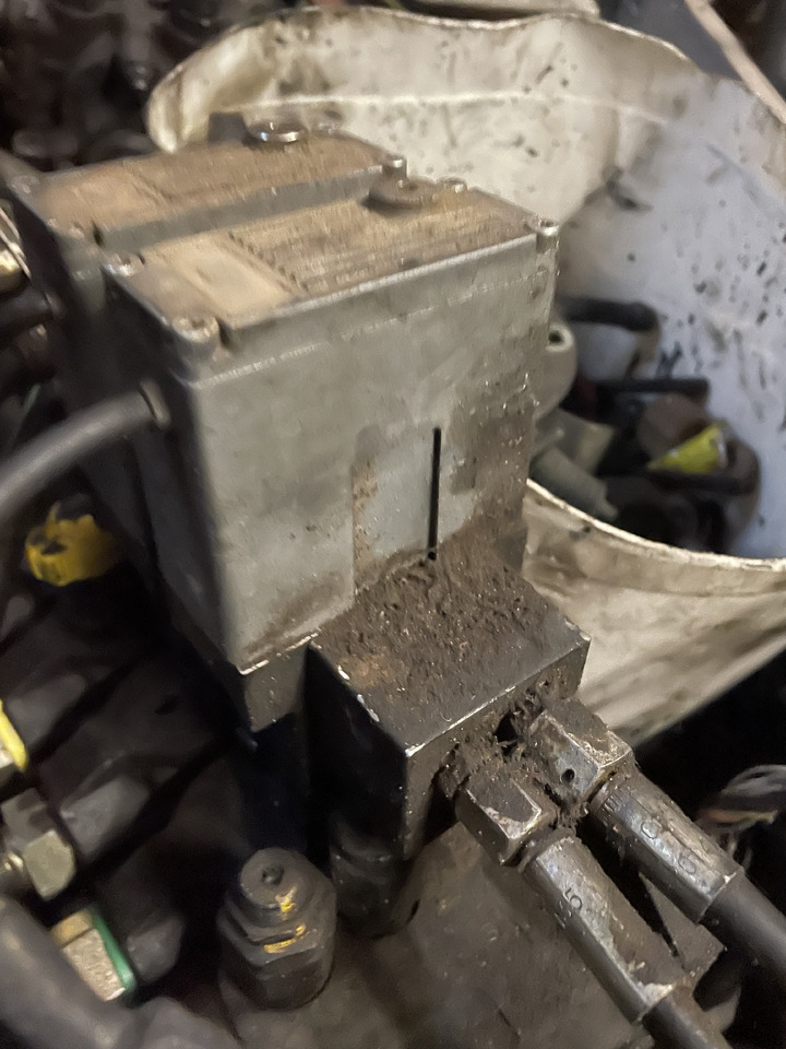 Elektrozawór cewka kostka MANITOU MLT 634 731 733 735 786625 - Ανταλλακτικό: φωτογραφία 1 Elektrozawór cewka kostka MANITOU MLT 634 731 733 735 786625 - Ανταλλακτικό: φωτογραφία 1