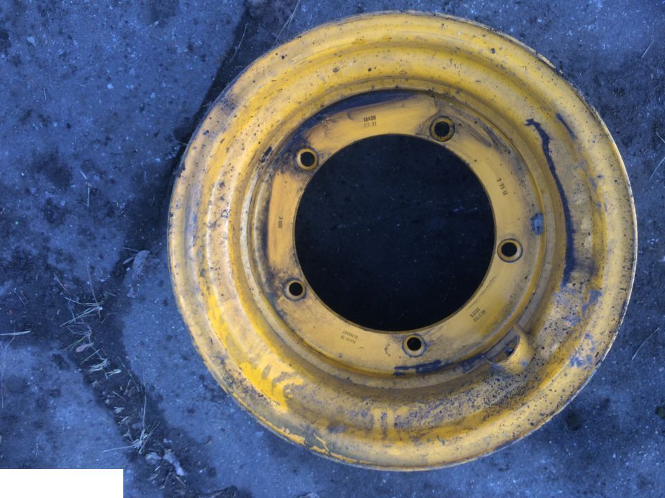 FELGA 28xDW15L John deere - Ζάντα για Γεωργικά μηχανήματα: φωτογραφία 1 FELGA 28xDW15L John deere - Ζάντα για Γεωργικά μηχανήματα: φωτογραφία 1