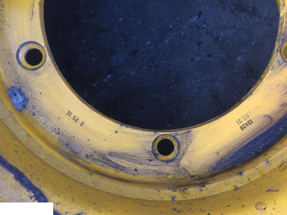 FELGA 28xDW15L John deere - Ζάντα για Γεωργικά μηχανήματα: φωτογραφία 4 FELGA 28xDW15L John deere - Ζάντα για Γεωργικά μηχανήματα: φωτογραφία 4