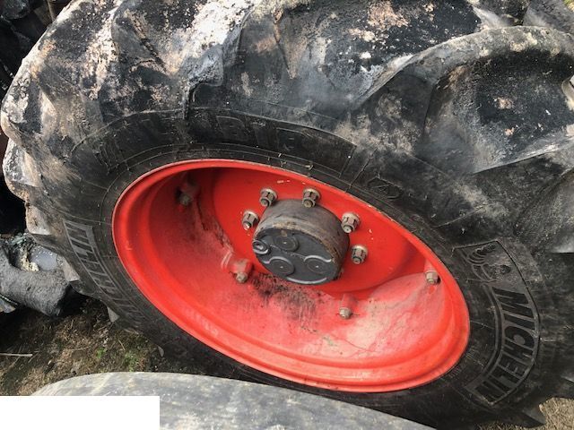 Felga 14x28 Titan - Fendt - Ζάντα για Γεωργικά μηχανήματα: φωτογραφία 2 Felga 14x28 Titan - Fendt - Ζάντα για Γεωργικά μηχανήματα: φωτογραφία 2