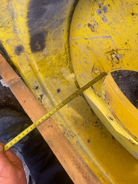 Felga John Deere 15x28 / AL118869 - Ζάντα για Γεωργικά μηχανήματα: φωτογραφία 3 Felga John Deere 15x28 / AL118869 - Ζάντα για Γεωργικά μηχανήματα: φωτογραφία 3