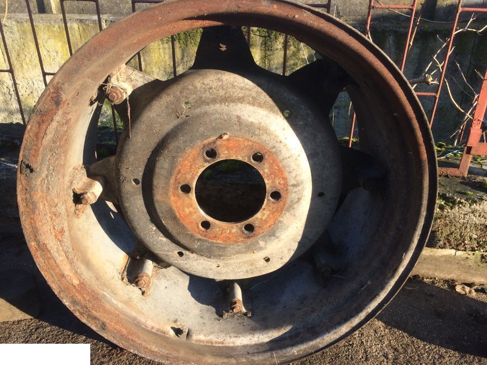 Felga W15Lx38 ZETOR C-385 URSUS PRONAR tylne - Ζάντα για Γεωργικά μηχανήματα: φωτογραφία 1 Felga W15Lx38 ZETOR C-385 URSUS PRONAR tylne - Ζάντα για Γεωργικά μηχανήματα: φωτογραφία 1