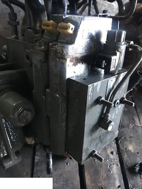 Fendt - Bloki Zaworowe - Υδραυλική βαλβίδα για Γεωργικά μηχανήματα: φωτογραφία 2 Fendt - Bloki Zaworowe - Υδραυλική βαλβίδα για Γεωργικά μηχανήματα: φωτογραφία 2