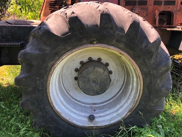 Harwester Forwardera - Koło | Felga DW23Ax34 Valmet - Πλήρης τροχός για Δασικά μηχανήματα: φωτογραφία 1 Harwester Forwardera - Koło | Felga DW23Ax34 Valmet - Πλήρης τροχός για Δασικά μηχανήματα: φωτογραφία 1