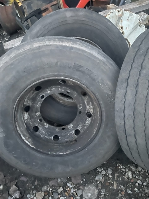 JCB koła kompletne 22,5 doskonałe na plac betonowy - Πλήρης τροχός για Γεωργικά μηχανήματα: φωτογραφία 2 JCB koła kompletne 22,5 doskonałe na plac betonowy - Πλήρης τροχός για Γεωργικά μηχανήματα: φωτογραφία 2