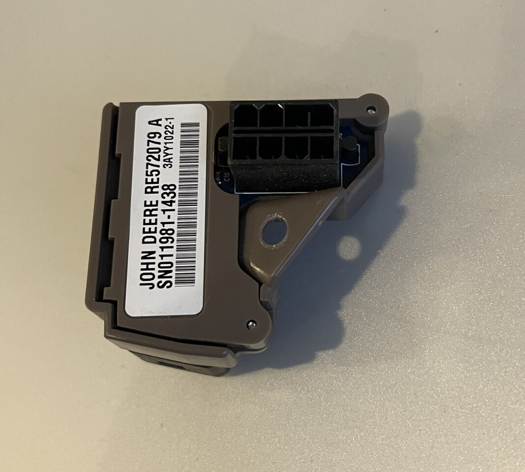 JOHN DEERE - sterownik RE572079 - Ηλεκτρικό σύστημα για Γεωργικά μηχανήματα: φωτογραφία 2 JOHN DEERE - sterownik RE572079 - Ηλεκτρικό σύστημα για Γεωργικά μηχανήματα: φωτογραφία 2
