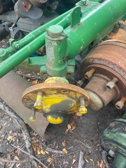 John Deere 1065 | 1075 - Zwrotnica | Piasta - Ακραξόνιο για Γεωργικά μηχανήματα: φωτογραφία 4 John Deere 1065 | 1075 - Zwrotnica | Piasta - Ακραξόνιο για Γεωργικά μηχανήματα: φωτογραφία 4