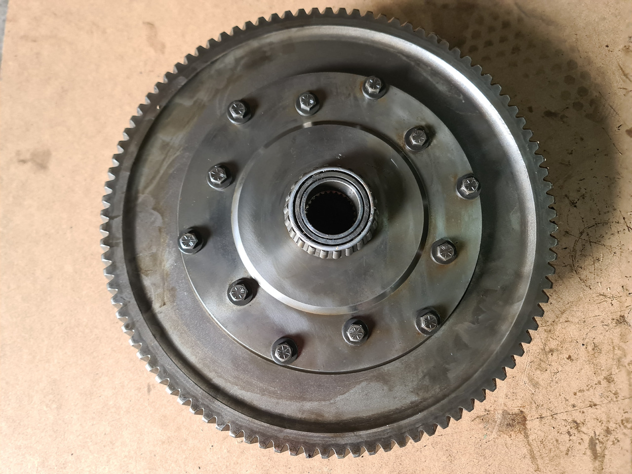 John Deere 4650, 4850 Bęben Sprzęgła WOM Sprzęgło Bieg R70932 AR95409 R71231 - Συμπλέκτης και ανταλλακτικά για Γεωργικά μηχανήματα: φωτογραφία 4 John Deere 4650, 4850 Bęben Sprzęgła WOM Sprzęgło Bieg R70932 AR95409 R71231 - Συμπλέκτης και ανταλλακτικά για Γεωργικά μηχανήματα: φωτογραφία 4