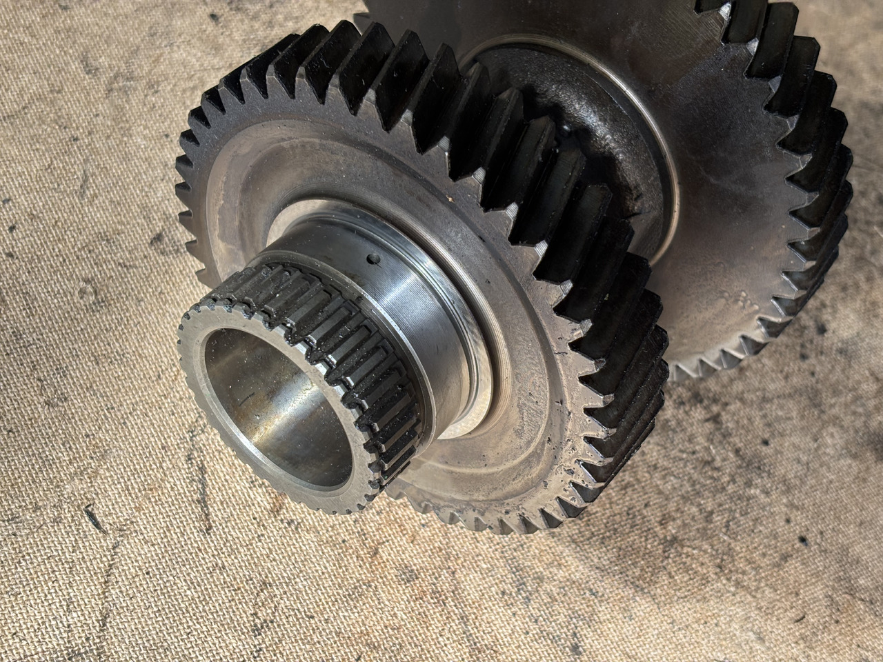 John Deere 6010 6110 6210 6300 6400 Wał Napędowy L78966 - Ημιαξονιο για Γεωργικά μηχανήματα: φωτογραφία 2 John Deere 6010 6110 6210 6300 6400 Wał Napędowy L78966 - Ημιαξονιο για Γεωργικά μηχανήματα: φωτογραφία 2