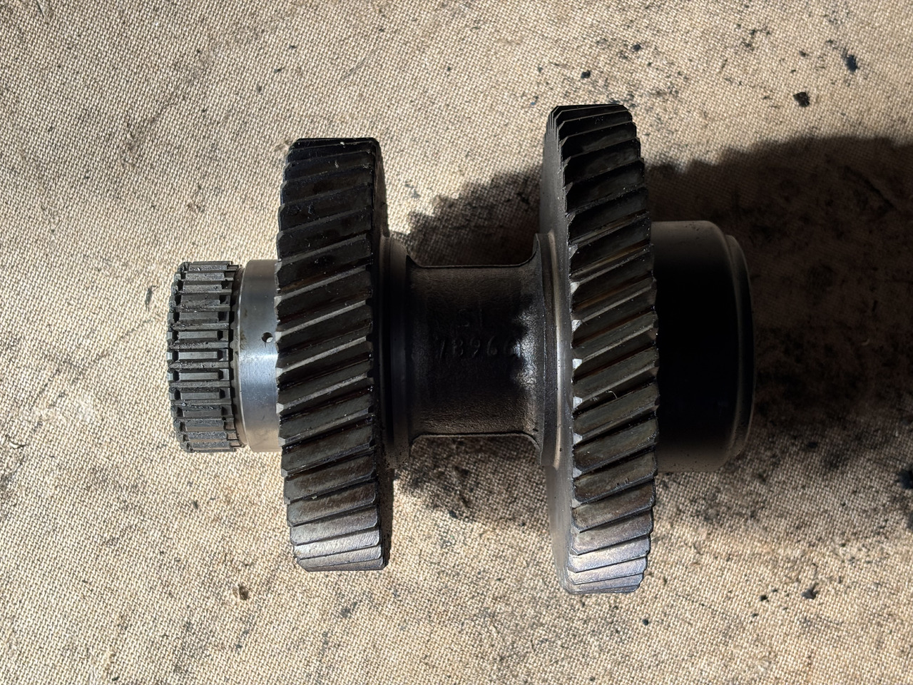 John Deere 6010 6110 6210 6300 6400 Wał Napędowy L78966 - Ημιαξονιο για Γεωργικά μηχανήματα: φωτογραφία 1 John Deere 6010 6110 6210 6300 6400 Wał Napędowy L78966 - Ημιαξονιο για Γεωργικά μηχανήματα: φωτογραφία 1