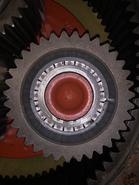 John Deere 6100 | 6200 | 6300 | 6400 | 6500 | 6505 - Zwolnica - Obudowa - Półoś - Μετάδοσης κίνησης για Γεωργικά μηχανήματα: φωτογραφία 1 John Deere 6100 | 6200 | 6300 | 6400 | 6500 | 6505 - Zwolnica - Obudowa - Półoś - Μετάδοσης κίνησης για Γεωργικά μηχανήματα: φωτογραφία 1