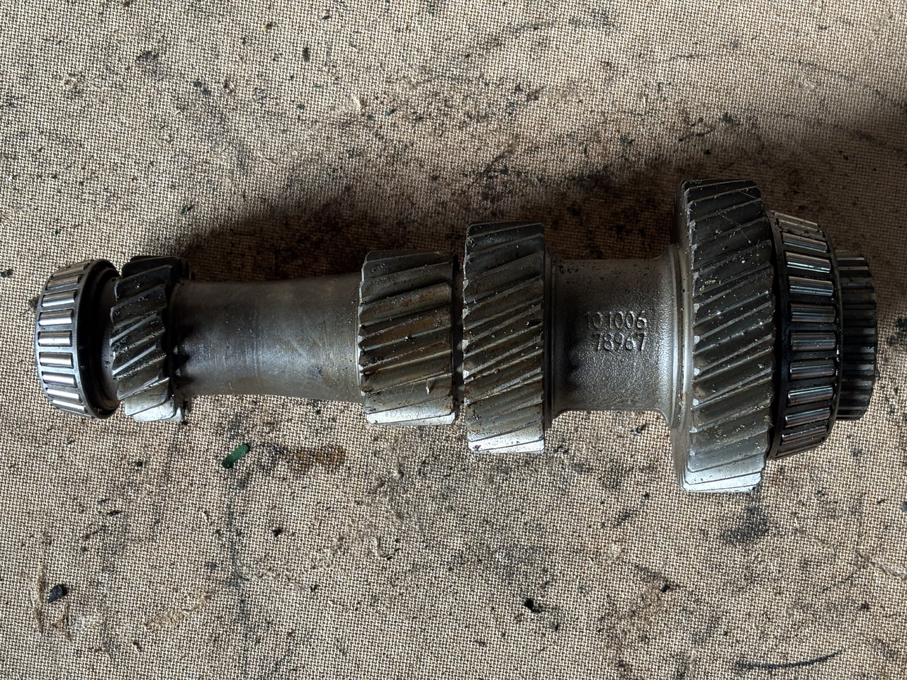 John Deere 6100 6200 6300 6400 6500 6600 Wał Napędowy L101006 L78967 - Ημιαξονιο για Γεωργικά μηχανήματα: φωτογραφία 1 John Deere 6100 6200 6300 6400 6500 6600 Wał Napędowy L101006 L78967 - Ημιαξονιο για Γεωργικά μηχανήματα: φωτογραφία 1