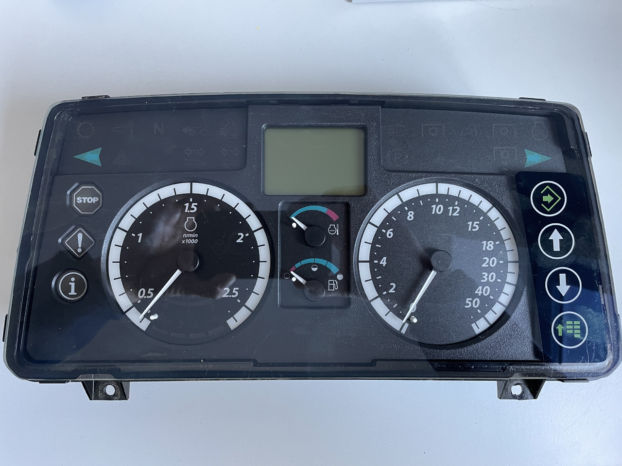 John Deere 6105M 6115M 6125M 6140M 6170M - licznik zegary AL215155 - Ταμπλό αυτοκινήτου για Γεωργικά μηχανήματα: φωτογραφία 1 John Deere 6105M 6115M 6125M 6140M 6170M - licznik zegary AL215155 - Ταμπλό αυτοκινήτου για Γεωργικά μηχανήματα: φωτογραφία 1