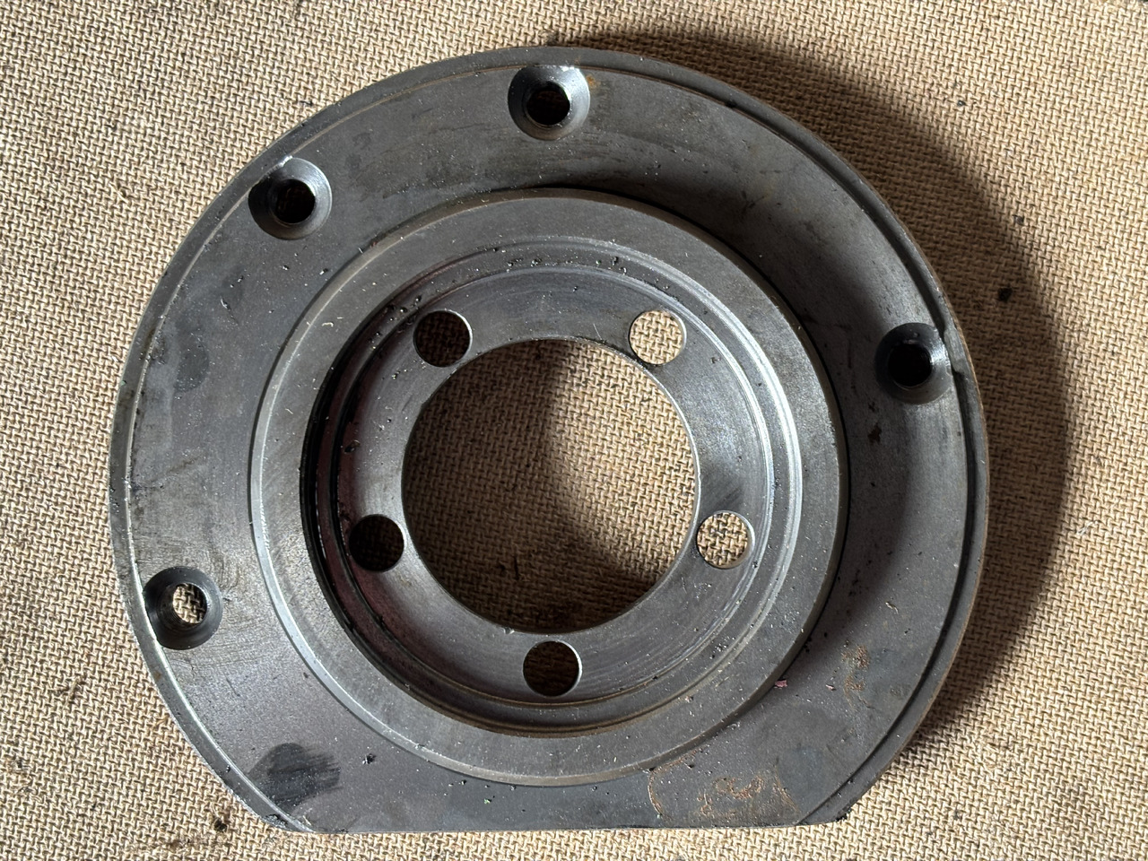 John Deere 6130 6230 6405 7220 Obudowa Łożyska L151656 - Φέρουν κινητήρα για Γεωργικά μηχανήματα: φωτογραφία 2 John Deere 6130 6230 6405 7220 Obudowa Łożyska L151656 - Φέρουν κινητήρα για Γεωργικά μηχανήματα: φωτογραφία 2