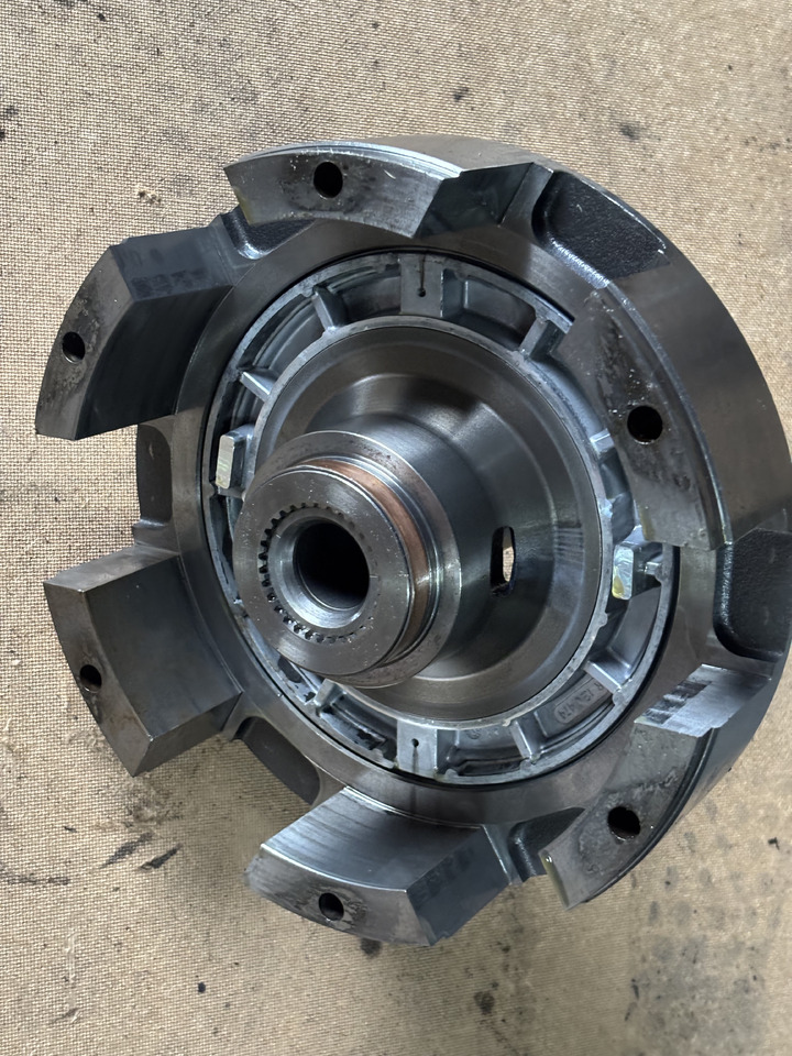 John Deere 6910 6910S Bęben Wałek Sprzęgłowy R95371 R109523 R220028 - Συμπλέκτης και ανταλλακτικά για Τρακτέρ: φωτογραφία 1 John Deere 6910 6910S Bęben Wałek Sprzęgłowy R95371 R109523 R220028 - Συμπλέκτης και ανταλλακτικά για Τρακτέρ: φωτογραφία 1