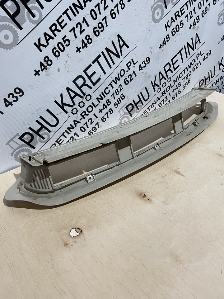 John Deere 6920S - konsola plastik wnętrza nad głową L153484 AL207534 - Ταμπλό αυτοκινήτου για Γεωργικά μηχανήματα: φωτογραφία 3 John Deere 6920S - konsola plastik wnętrza nad głową L153484 AL207534 - Ταμπλό αυτοκινήτου για Γεωργικά μηχανήματα: φωτογραφία 3