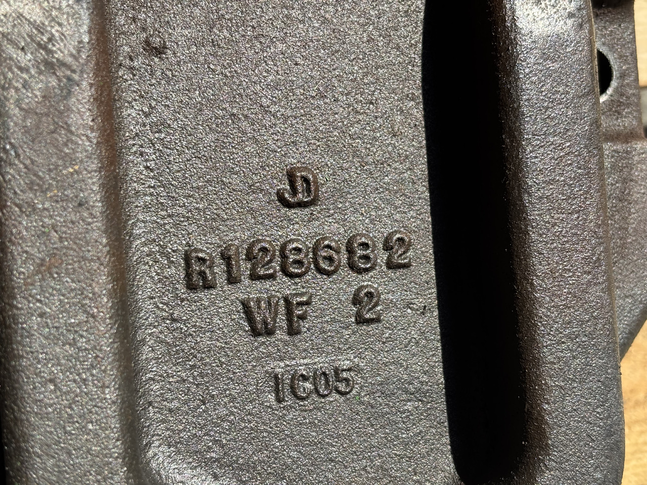 John Deere 7600 7700 7800 Podpora Obudowa PTO Mocowanie WOM R128682 - Μετάδοσης κίνησης για Γεωργικά μηχανήματα: φωτογραφία 5 John Deere 7600 7700 7800 Podpora Obudowa PTO Mocowanie WOM R128682 - Μετάδοσης κίνησης για Γεωργικά μηχανήματα: φωτογραφία 5