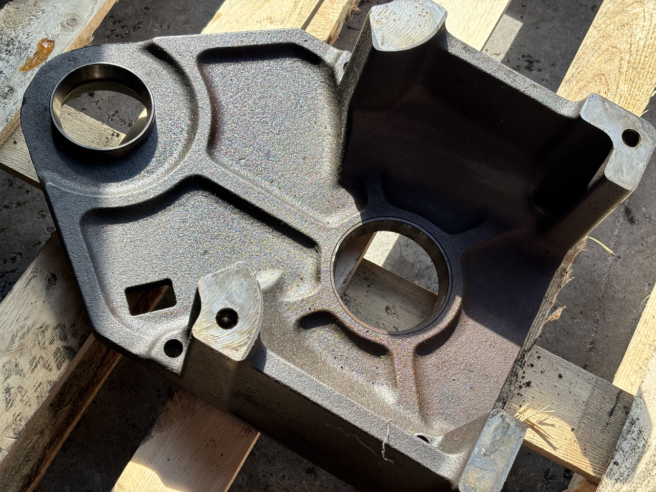 John Deere 7600 7700 7800 Podpora Obudowa PTO Mocowanie WOM R128682 - Μετάδοσης κίνησης για Γεωργικά μηχανήματα: φωτογραφία 3 John Deere 7600 7700 7800 Podpora Obudowa PTO Mocowanie WOM R128682 - Μετάδοσης κίνησης για Γεωργικά μηχανήματα: φωτογραφία 3