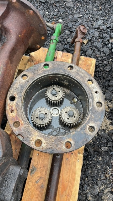 John Deere 7600 , 7700 , 7800 zwolnica części - Μοτέρ πορείας για Γεωργικά μηχανήματα: φωτογραφία 5 John Deere 7600 , 7700 , 7800 zwolnica części - Μοτέρ πορείας για Γεωργικά μηχανήματα: φωτογραφία 5