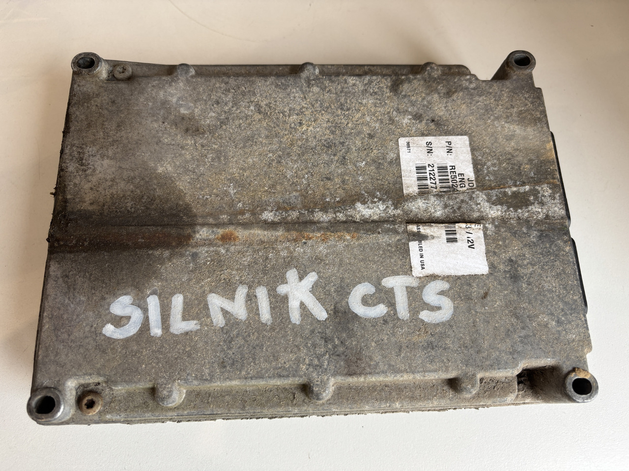 John Deere CTS - sterownik silnika L3 12V RE502404 - Ηλεκτρονική μονάδα ελέγχου για Γεωργικά μηχανήματα: φωτογραφία 1 John Deere CTS - sterownik silnika L3 12V RE502404 - Ηλεκτρονική μονάδα ελέγχου για Γεωργικά μηχανήματα: φωτογραφία 1