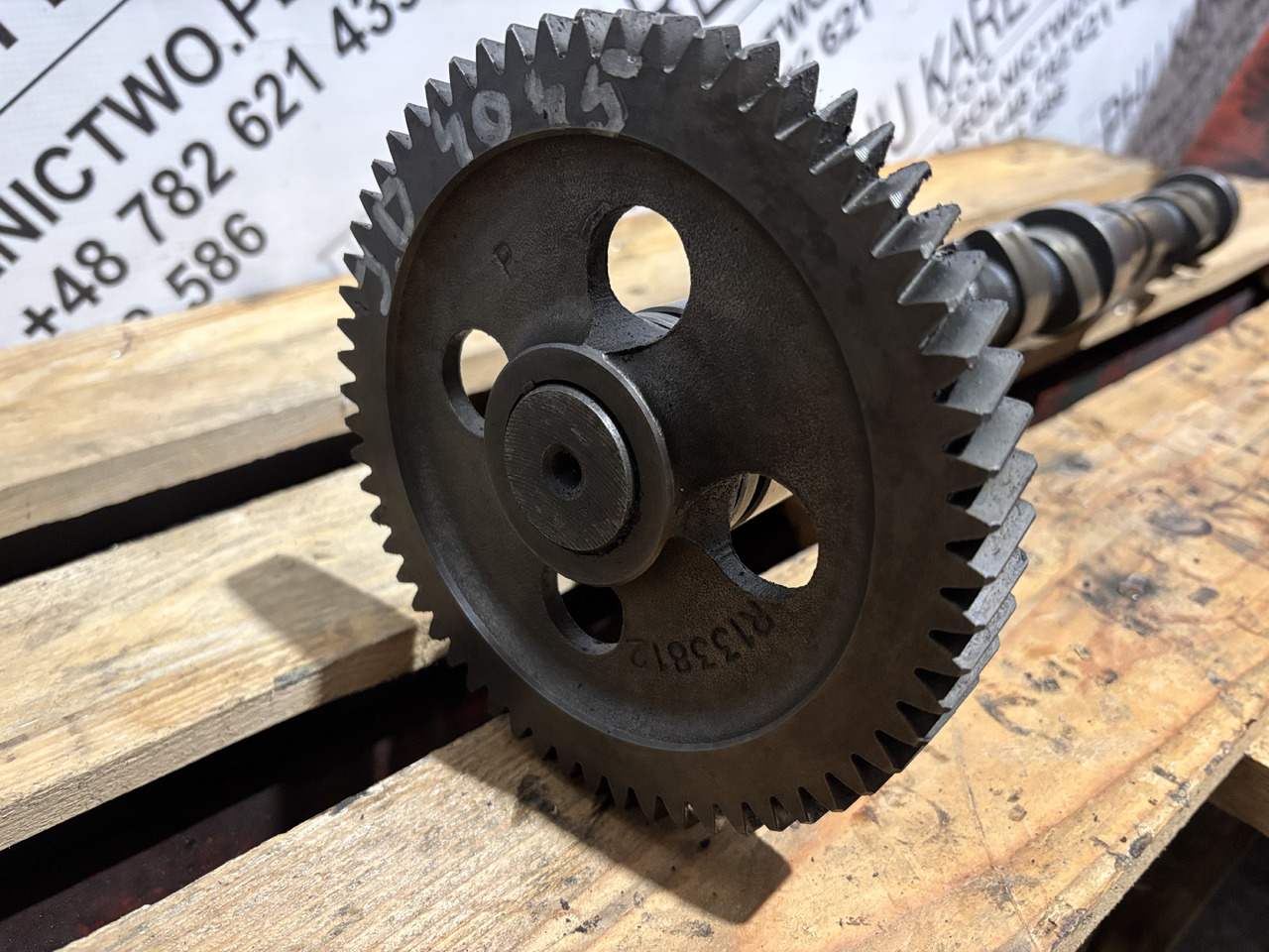 John Deere RE56375 R135439 R133812 Wałek Rozrządu - Εκκεντροφόρος άξονας για Γεωργικά μηχανήματα: φωτογραφία 2 John Deere RE56375 R135439 R133812 Wałek Rozrządu - Εκκεντροφόρος άξονας για Γεωργικά μηχανήματα: φωτογραφία 2