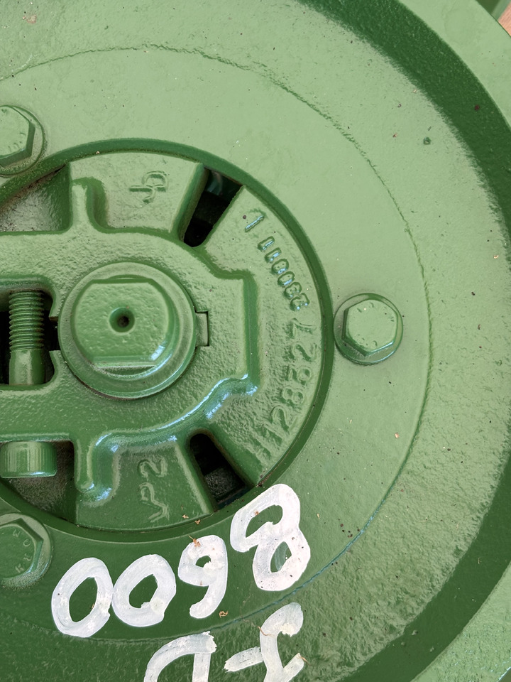 John Deere piasta + wiatrak wentylator fan H128327 - Ανεμιστήρας για Γεωργικά μηχανήματα: φωτογραφία 2 John Deere piasta + wiatrak wentylator fan H128327 - Ανεμιστήρας για Γεωργικά μηχανήματα: φωτογραφία 2
