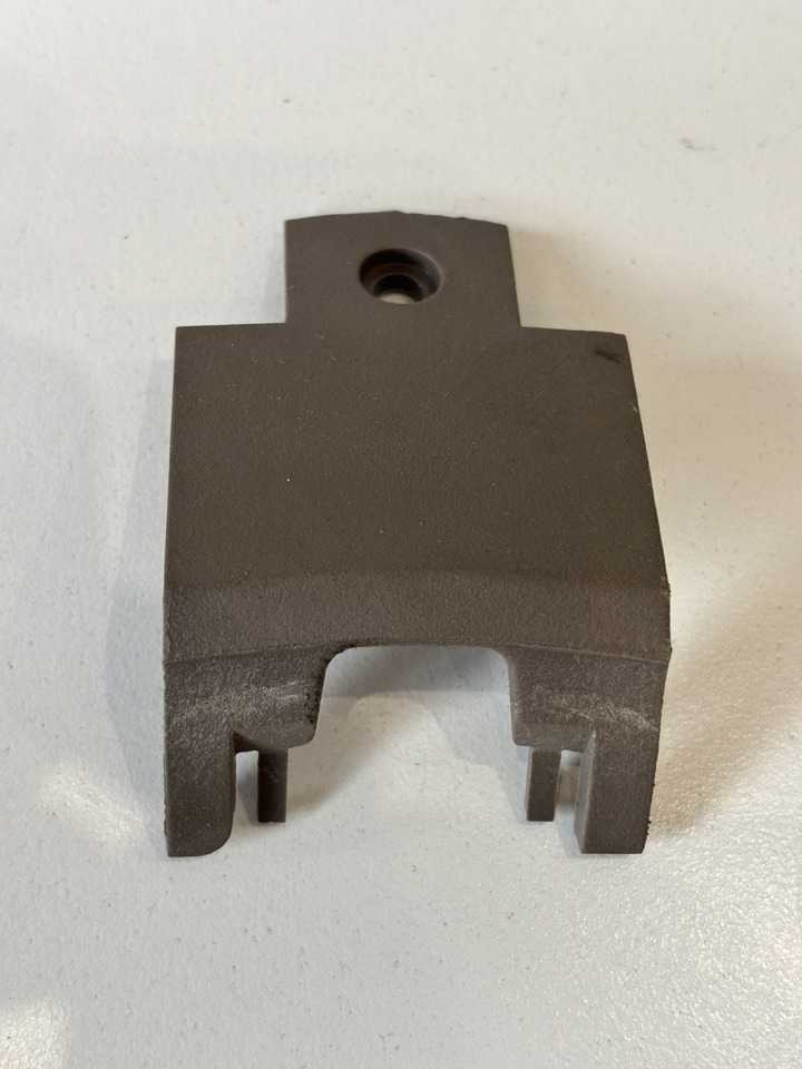 John Deere seria 6000 7000 8000 R - osłona mocowania wyświetlacza R344362 - Καμπίνα και εσωτερικό για Γεωργικά μηχανήματα: φωτογραφία 1 John Deere seria 6000 7000 8000 R - osłona mocowania wyświetlacza R344362 - Καμπίνα και εσωτερικό για Γεωργικά μηχανήματα: φωτογραφία 1