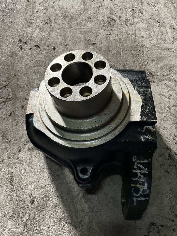 John Deere sieczkarnia 7200 7300 7400 7500 7700 7800 - zwrotnica ER145011 12863 - Ακραξόνιο για Γεωργικά μηχανήματα: φωτογραφία 5 John Deere sieczkarnia 7200 7300 7400 7500 7700 7800 - zwrotnica ER145011 12863 - Ακραξόνιο για Γεωργικά μηχανήματα: φωτογραφία 5