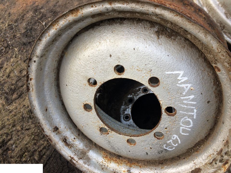 Koło John Deere 4400 - 405/70-24 - Πλήρης τροχός για Ανυψωτικό μηχάνημα: φωτογραφία 5 Koło John Deere 4400 - 405/70-24 - Πλήρης τροχός για Ανυψωτικό μηχάνημα: φωτογραφία 5