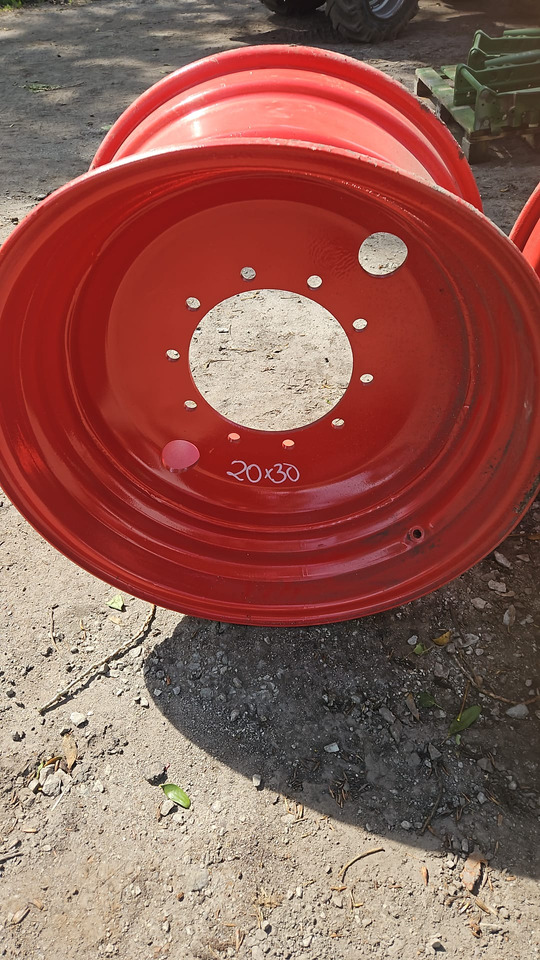 Koło felga 20x30 30" - Ζάντα για Γεωργικά μηχανήματα: φωτογραφία 1 Koło felga 20x30 30" - Ζάντα για Γεωργικά μηχανήματα: φωτογραφία 1
