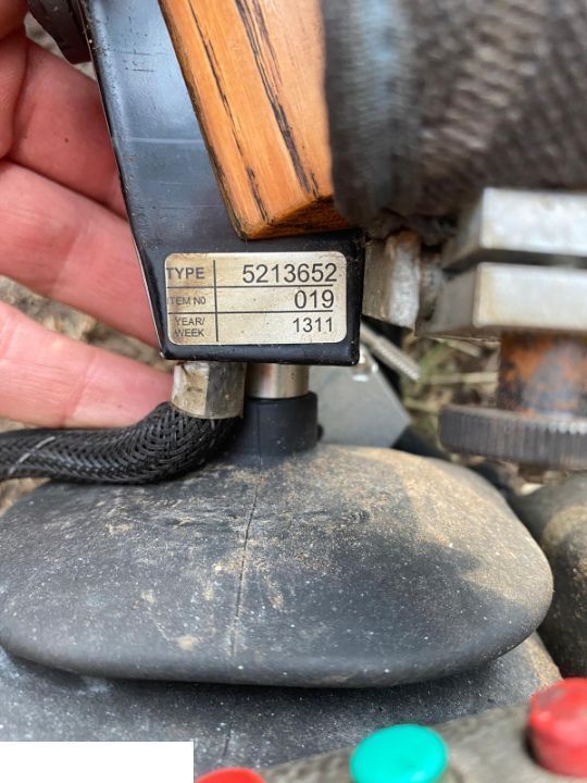 Komatsu Valmet Dźojstik - Καμπίνα και εσωτερικό για Δασικά μηχανήματα: φωτογραφία 4 Komatsu Valmet Dźojstik - Καμπίνα και εσωτερικό για Δασικά μηχανήματα: φωτογραφία 4