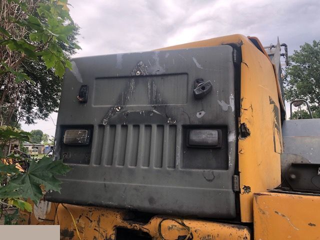 Liebherr 564 - Pokrywa Silnika - Καπό για Κατασκευή μηχανήματα: φωτογραφία 2 Liebherr 564 - Pokrywa Silnika - Καπό για Κατασκευή μηχανήματα: φωτογραφία 2