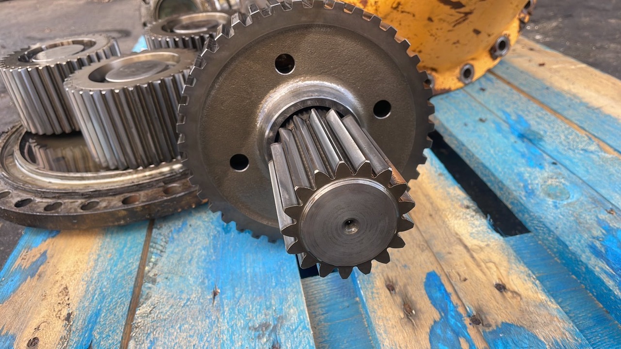 Liebherr L564 L574 zwolnica Piasta obudowa mostu AP-417/LK - Αξονας και ανταλλακτικά για Γεωργικά μηχανήματα: φωτογραφία 3 Liebherr L564 L574 zwolnica Piasta obudowa mostu AP-417/LK - Αξονας και ανταλλακτικά για Γεωργικά μηχανήματα: φωτογραφία 3