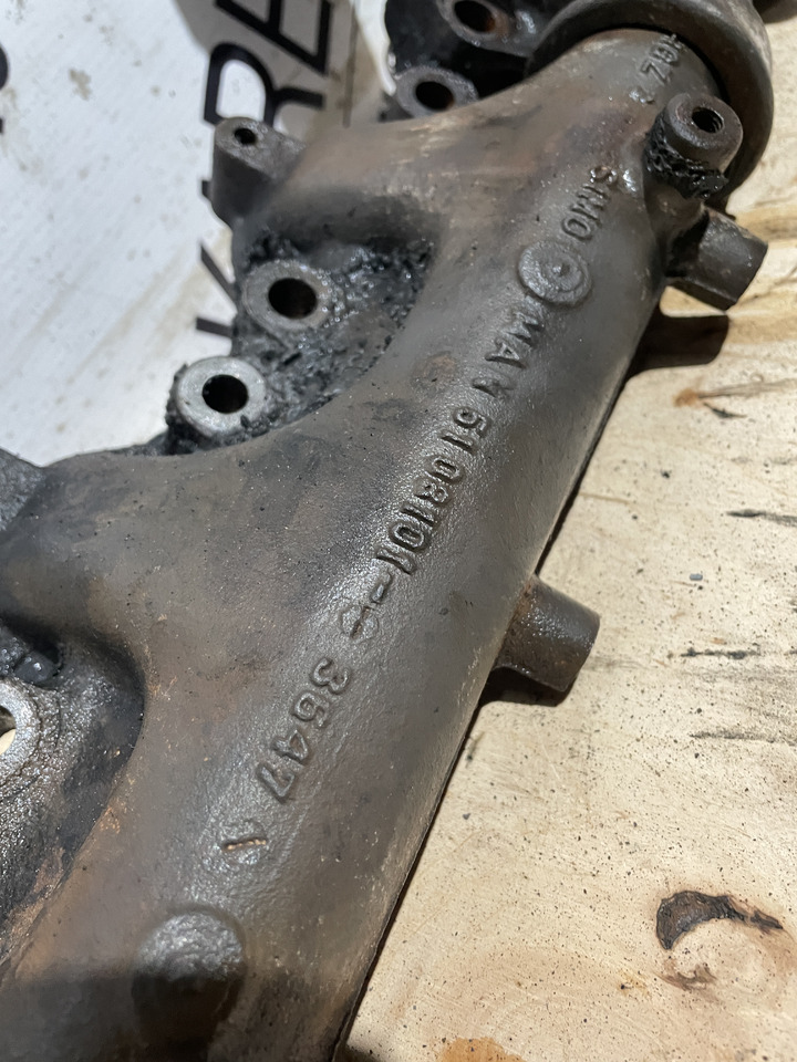 MAN Fendt 930 - kolektor wydechowy 51081013647 F926202100010 F926202100030 - Πολλαπλή εξαγωγής για Γεωργικά μηχανήματα: φωτογραφία 4 MAN Fendt 930 - kolektor wydechowy 51081013647 F926202100010 F926202100030 - Πολλαπλή εξαγωγής για Γεωργικά μηχανήματα: φωτογραφία 4