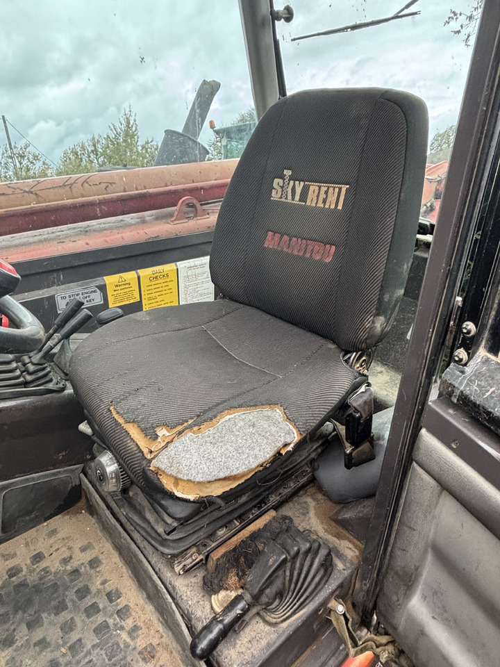 Manitou MT 1740 SLT - Ładowarka Teleskopowa - Fotel Kanapa Siedzenie Kierowcy - Kάθισμα για Τηλεσκοπικός φορτωτής: φωτογραφία 2 Manitou MT 1740 SLT - Ładowarka Teleskopowa - Fotel Kanapa Siedzenie Kierowcy - Kάθισμα για Τηλεσκοπικός φορτωτής: φωτογραφία 2