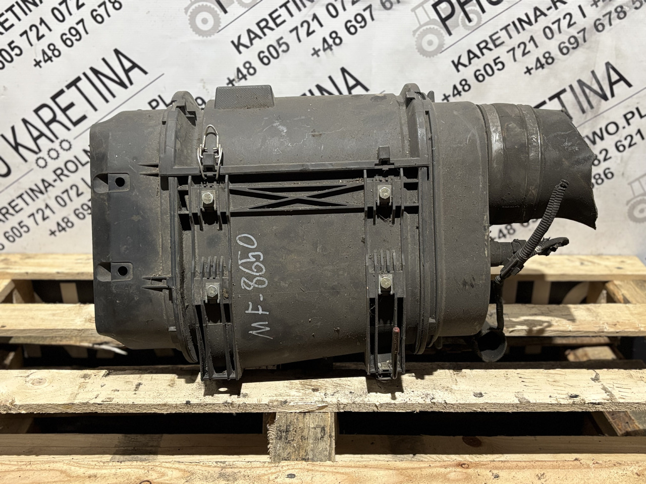 Massey Ferguson 4286482M92 Obudowa Filtra Powietrza Zespół - Φίλτρο αέρα για Γεωργικά μηχανήματα: φωτογραφία 2 Massey Ferguson 4286482M92 Obudowa Filtra Powietrza Zespół - Φίλτρο αέρα για Γεωργικά μηχανήματα: φωτογραφία 2