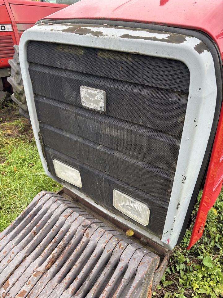 Massey Ferguson 8160 Kratka Przednia Maska CZĘŚCI 3713209M1 3713208M1 3714392M91 3713213M92 - Μάσκα ψυγείου για Γεωργικά μηχανήματα: φωτογραφία 1 Massey Ferguson 8160 Kratka Przednia Maska CZĘŚCI 3713209M1 3713208M1 3714392M91 3713213M92 - Μάσκα ψυγείου για Γεωργικά μηχανήματα: φωτογραφία 1