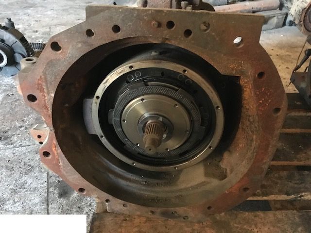 Massey Ferguson Dyna 6 - Tylny Most - Πίσω άξονας για Γεωργικά μηχανήματα: φωτογραφία 1 Massey Ferguson Dyna 6 - Tylny Most - Πίσω άξονας για Γεωργικά μηχανήματα: φωτογραφία 1