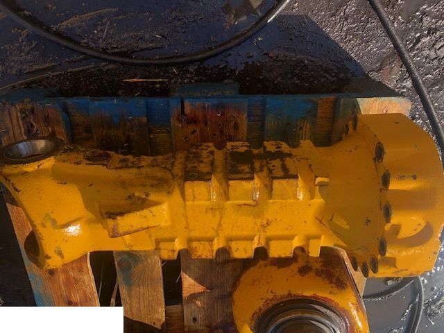 Matbro TS 280 Caterpillar TH Clark Hurth - Obudowa Mostu - Αξονας και ανταλλακτικά για Γεωργικά μηχανήματα: φωτογραφία 3 Matbro TS 280 Caterpillar TH Clark Hurth - Obudowa Mostu - Αξονας και ανταλλακτικά για Γεωργικά μηχανήματα: φωτογραφία 3