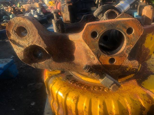 Matbro - Zwrotnica - Ακραξόνιο για Γεωργικά μηχανήματα: φωτογραφία 2 Matbro - Zwrotnica - Ακραξόνιο για Γεωργικά μηχανήματα: φωτογραφία 2