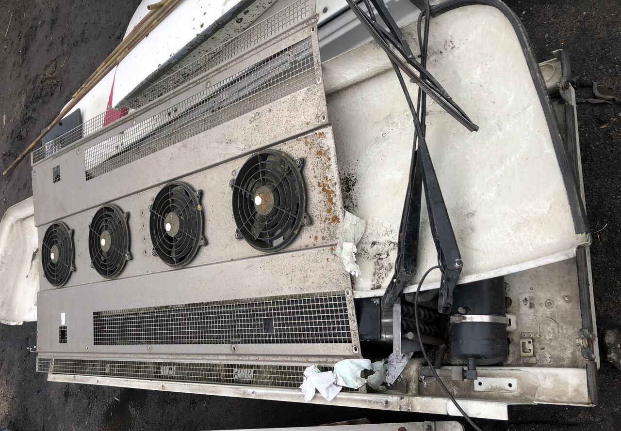 Mercedes Setra Evobus-części róźne/autobus-chłodnica wentylatory klimatyzacji - Ανταλλακτικό AC για Λεωφορείο: φωτογραφία 1 Mercedes Setra Evobus-części róźne/autobus-chłodnica wentylatory klimatyzacji - Ανταλλακτικό AC για Λεωφορείο: φωτογραφία 1