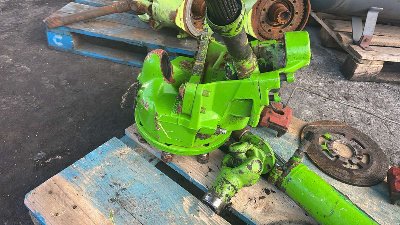 Merlo - Zwolnica | Zwrotnica | Półoś - Μετάδοσης κίνησης για Γεωργικά μηχανήματα: φωτογραφία 5 Merlo - Zwolnica | Zwrotnica | Półoś - Μετάδοσης κίνησης για Γεωργικά μηχανήματα: φωτογραφία 5