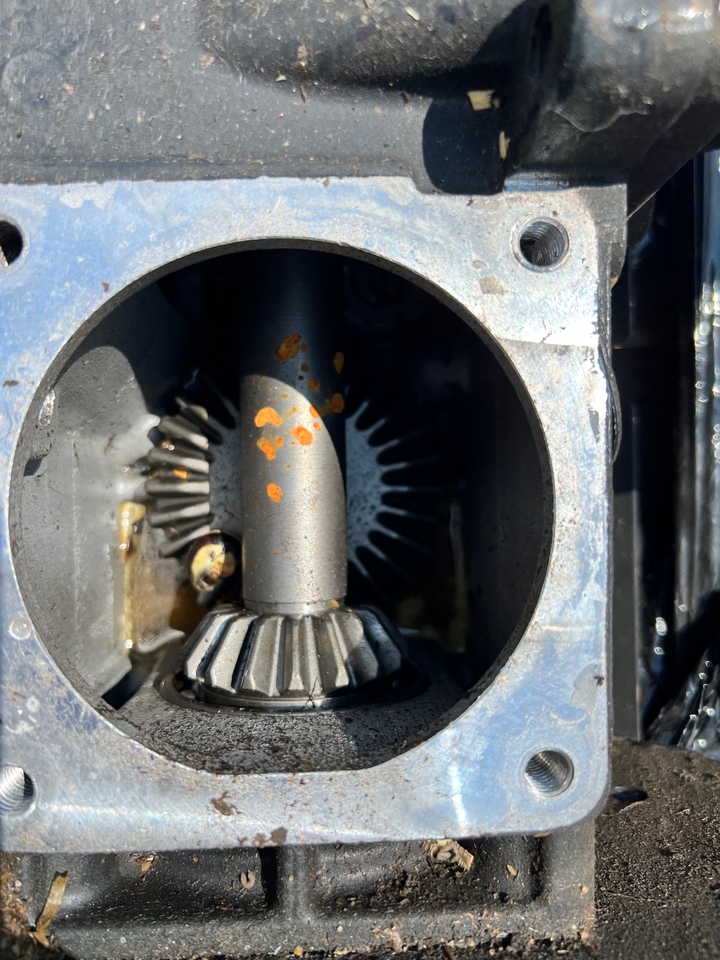 New Holland Typ 846 Przekładnia 84571976 - Πλαίσιο/ Σασί για Γεωργικά μηχανήματα: φωτογραφία 3 New Holland Typ 846 Przekładnia 84571976 - Πλαίσιο/ Σασί για Γεωργικά μηχανήματα: φωτογραφία 3