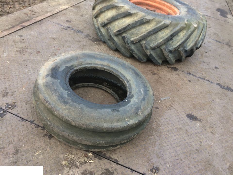 Opona continental 12.5/80-18 - Ελαστικό για Γεωργικά μηχανήματα: φωτογραφία 1 Opona continental 12.5/80-18 - Ελαστικό για Γεωργικά μηχανήματα: φωτογραφία 1