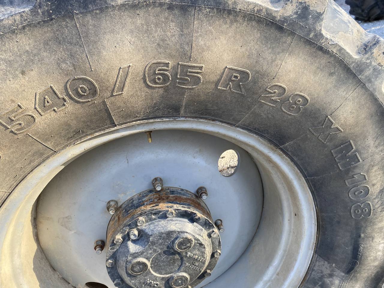 Opony Michelin 540/65R28 - Ελαστικό για Γεωργικά μηχανήματα: φωτογραφία 1 Opony Michelin 540/65R28 - Ελαστικό για Γεωργικά μηχανήματα: φωτογραφία 1