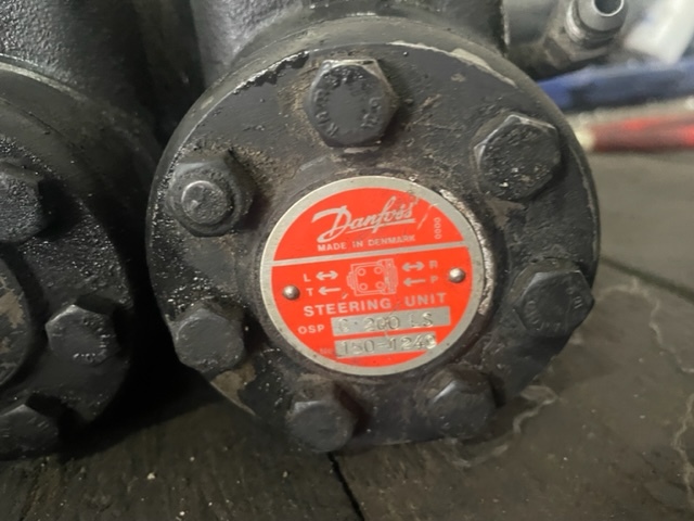 Orbitrol Massey Ferguson - Συστήματος διεύθυνσης για Φορτηγό: φωτογραφία 4 Orbitrol Massey Ferguson - Συστήματος διεύθυνσης για Φορτηγό: φωτογραφία 4