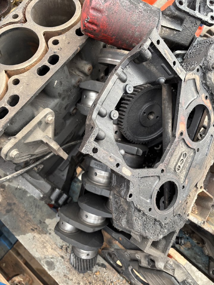 Perkins 1004.4 1004.4T 1006.6 1104C-44 1104D-E44T 3122A05A Koło Zamachowe Pokrywa Obudowa CZĘŚCI - Σφόνδυλος για Γεωργικά μηχανήματα: φωτογραφία 3 Perkins 1004.4 1004.4T 1006.6 1104C-44 1104D-E44T 3122A05A Koło Zamachowe Pokrywa Obudowa CZĘŚCI - Σφόνδυλος για Γεωργικά μηχανήματα: φωτογραφία 3